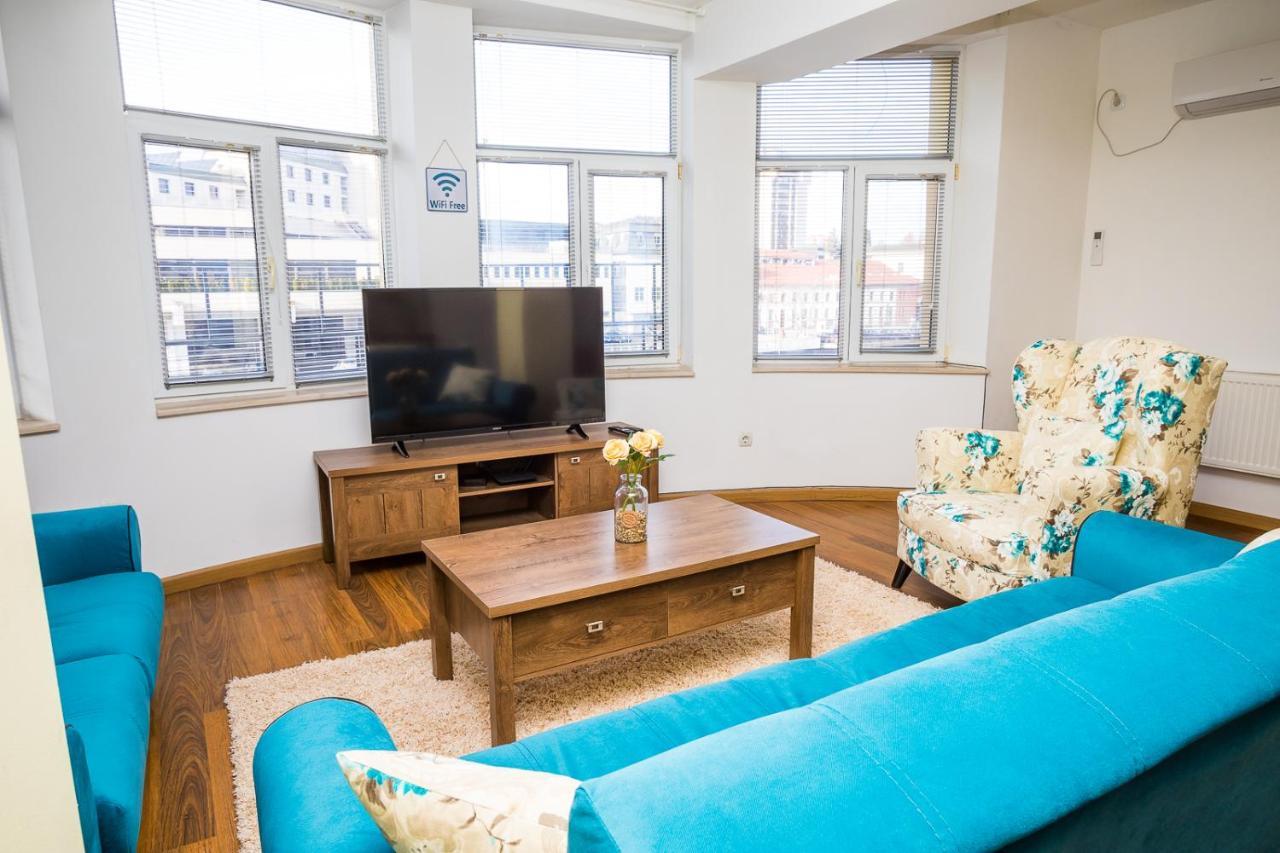 Old City Square Apartment Lovech Esterno foto