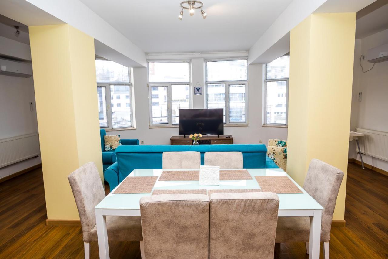 Old City Square Apartment Lovech Esterno foto