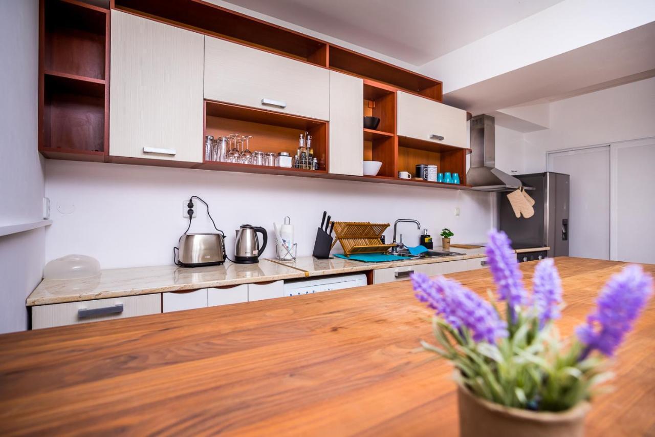Old City Square Apartment Lovech Esterno foto