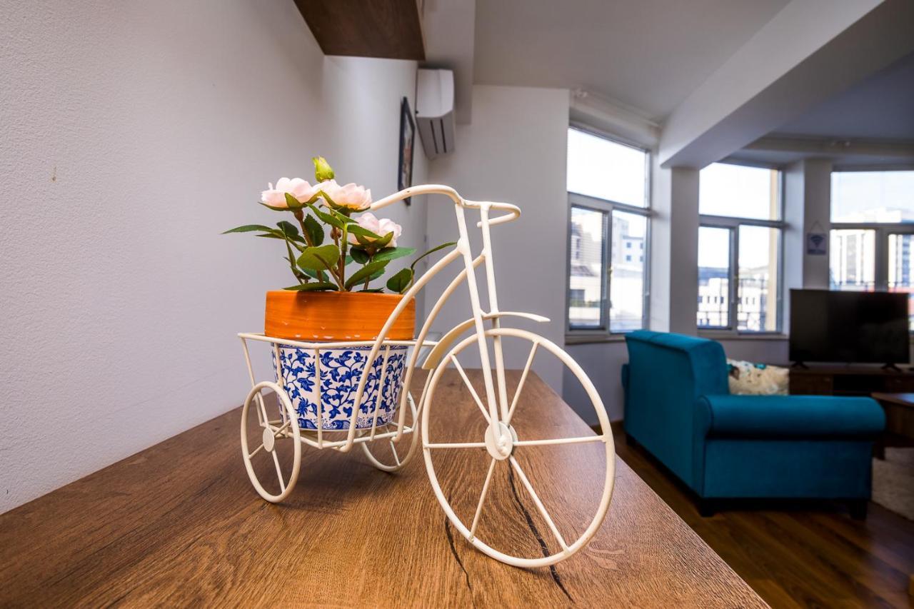 Old City Square Apartment Lovech Esterno foto